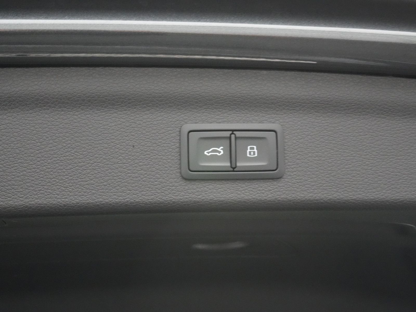 Audi Q3 40 quattro S line NAVI PANO KAM LED SHZ PDC foto 11