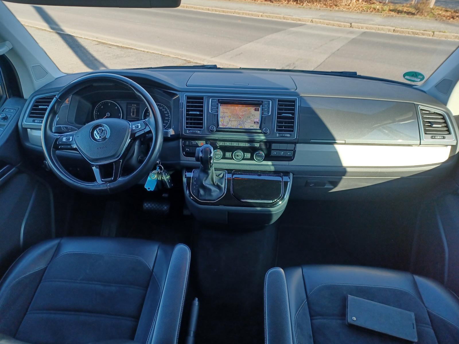 Volkswagen T6 Multivan ** Comfortline / DSG ** mit Garantie