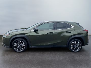 Lexus UX - 5