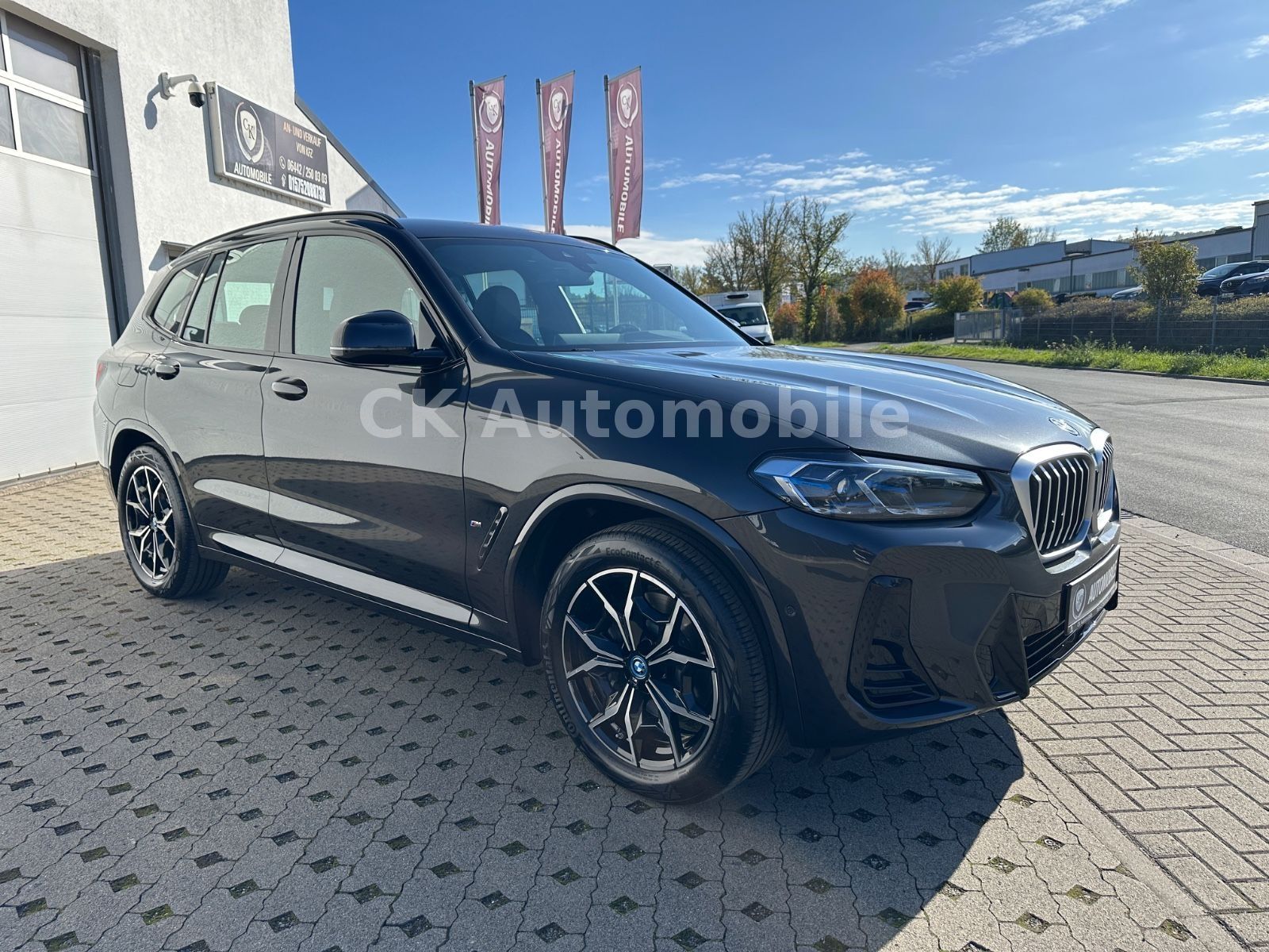 Fahrzeugabbildung BMW X3 xDrive30e M-Sport/Navi/Laser/Head-Up/Kamera