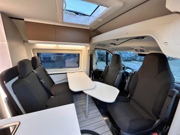 Westfalia Columbus 640 E 140 PS Zusatzbett SOLAR LITHIUM