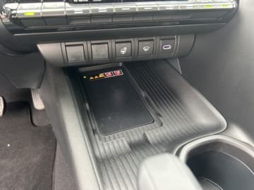 Toyota C-HR - 11