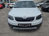 Skoda Octavia Combi Scout 4x4*DSG Automatik*Euro 6* - gebrauchte Skoda Octavia aus dem Jahr 2016