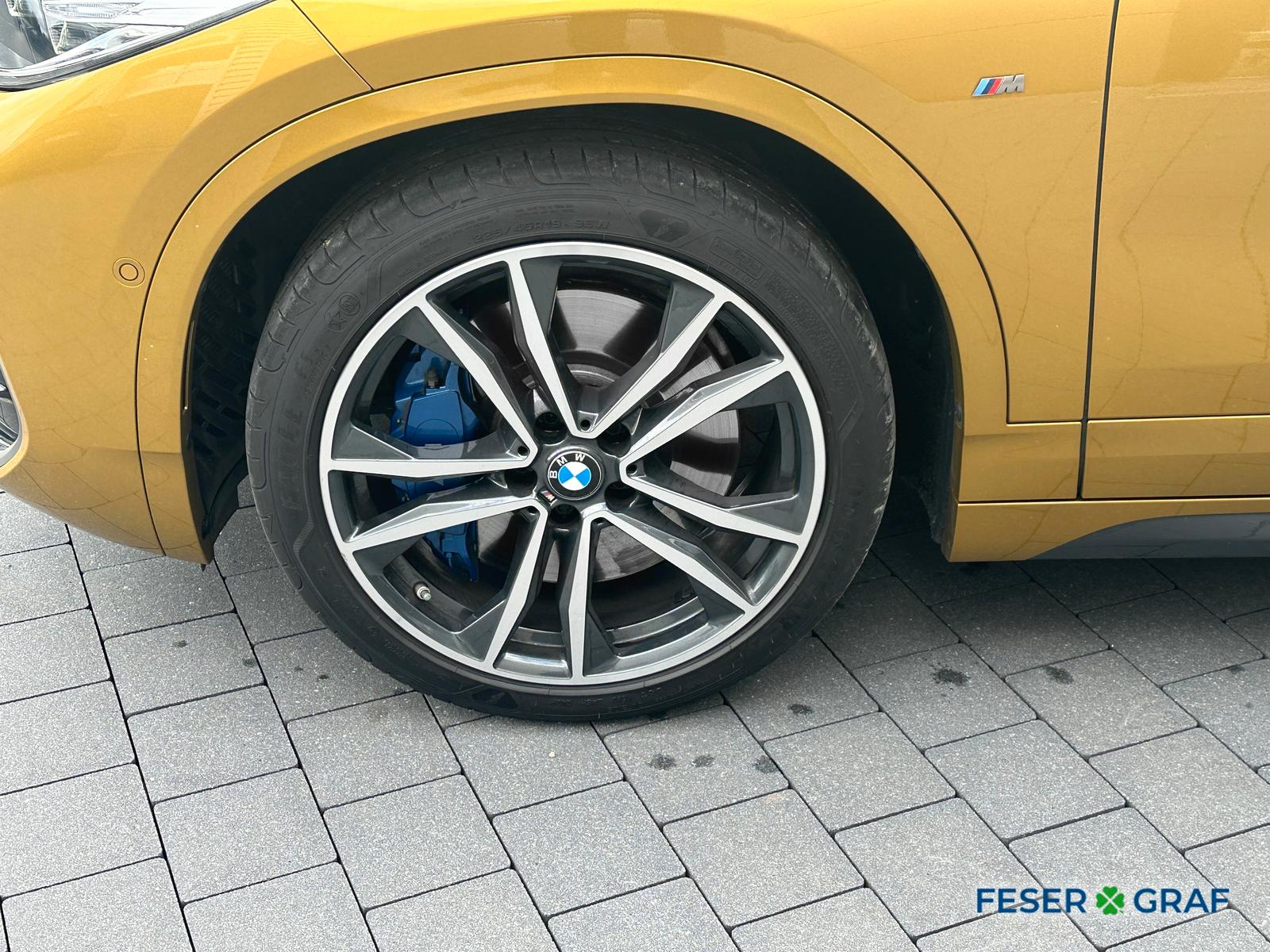 BMW X2 M35i xDrive NAVI/HuD/PANO/LED/SHZ, миниатюра 5