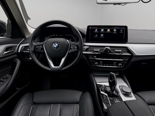 Foto Nummer 11: BMW 530e