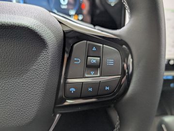 Ford Puma Titanium Automatik NEUES MODELL