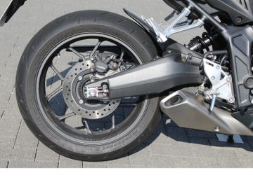 Honda CBR650R e-Clutch