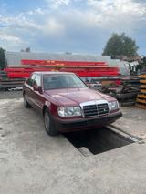 Mercedes-Benz Mercedes W124 260E - Mercedes-Benz 260: W124 260e
