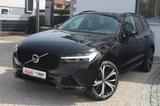 Volvo XC60 Plus Dark AWD~AHK~Standheizung~1.Hd - gebrauchte Volvo XC60 aus dem Jahr 2024