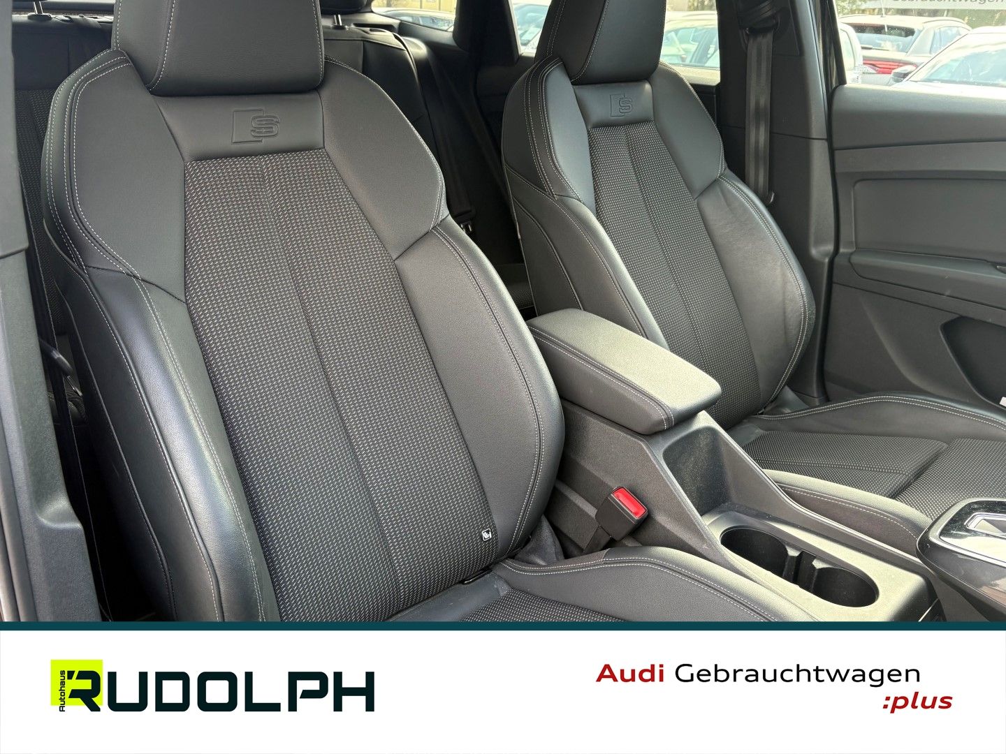 Audi Q4 - Bild 8