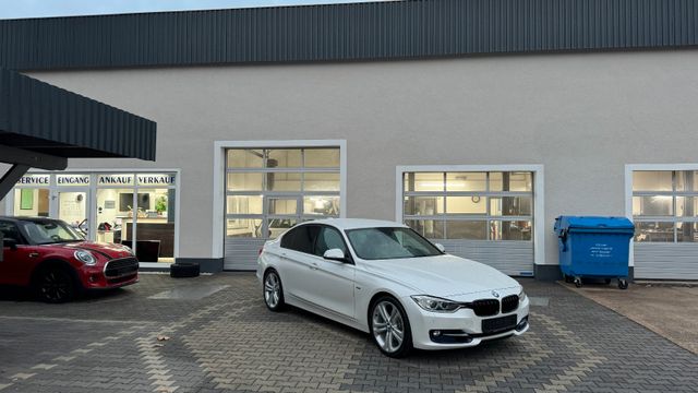 BMW 328i Lim. Xenon Navi Hifi 19 Zoll Sportline Temp