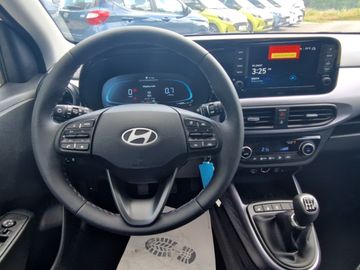 Hyundai i10 1.2 PRIME (79PS) Dachlackierung