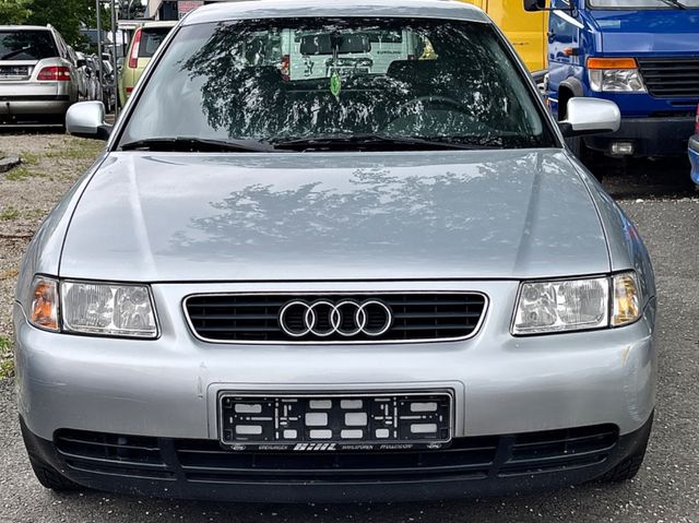 Audi A3 1.6