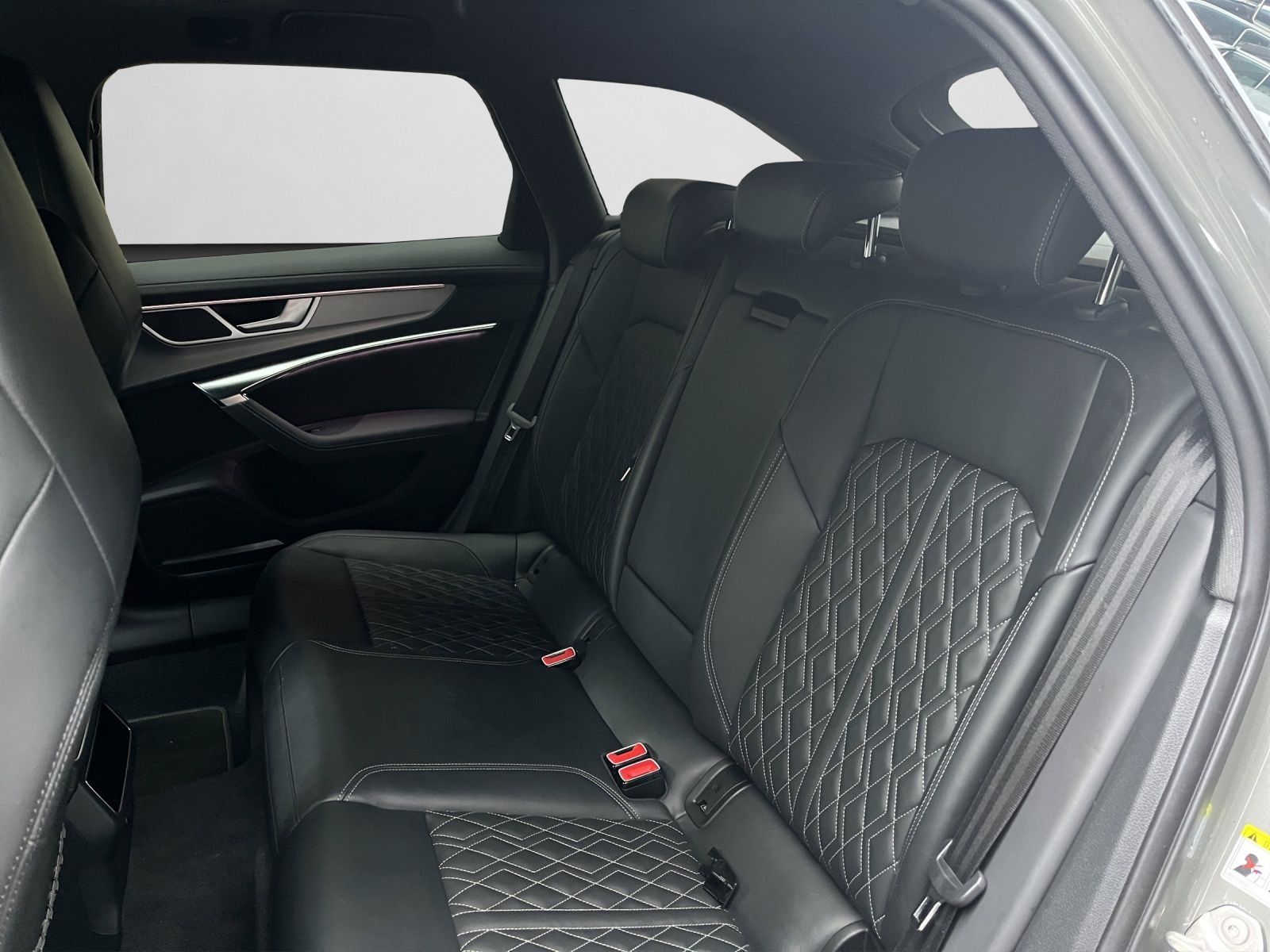 Audi S6 - Bild 15