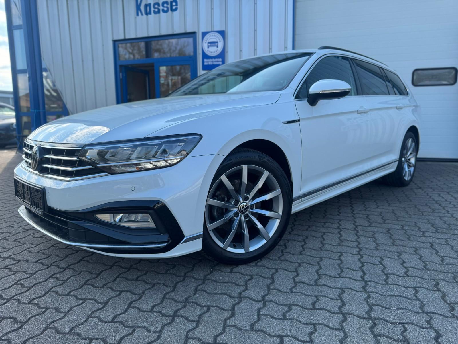Volkswagen PASSAT | R-LINE | PANO | AUT | KAMERA