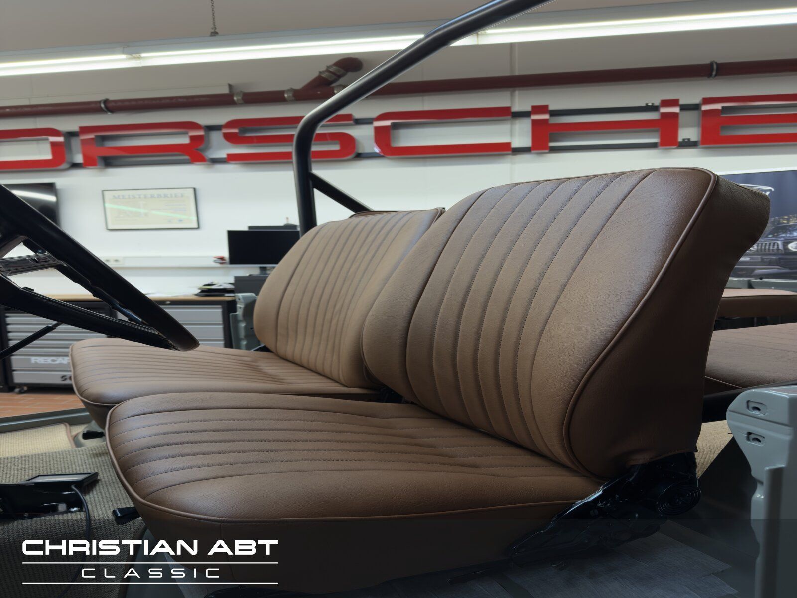 Fahrzeugabbildung Toyota FJ43 restauriert * Servo * H-Zulassung