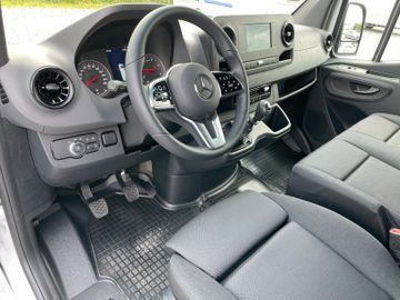Fahrzeugabbildung Mercedes-Benz Sprinter III 317 CDI / RWD / AWD / Kam.