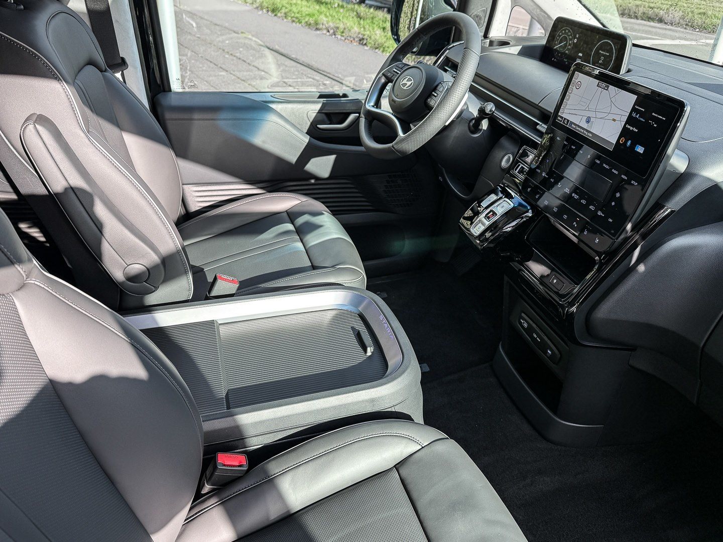 Hyundai STARIA - Bild 4