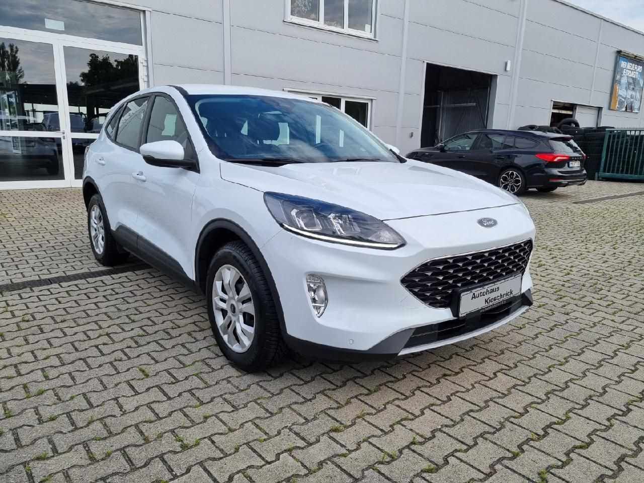 Fahrzeugabbildung Ford Kuga Cool & Connect