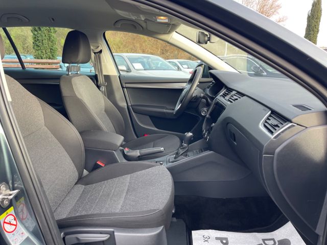 Skoda Octavia Combi Soleil Grau Kamera Automatik