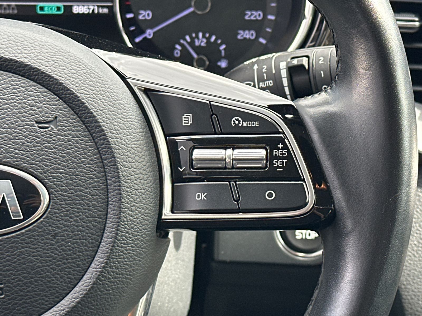 Fahrzeugabbildung Kia cee'd Sportswagon 1.6 GDI Plug-in Hybrid LED+KAM