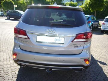 Hyundai SANTA FE - 4
