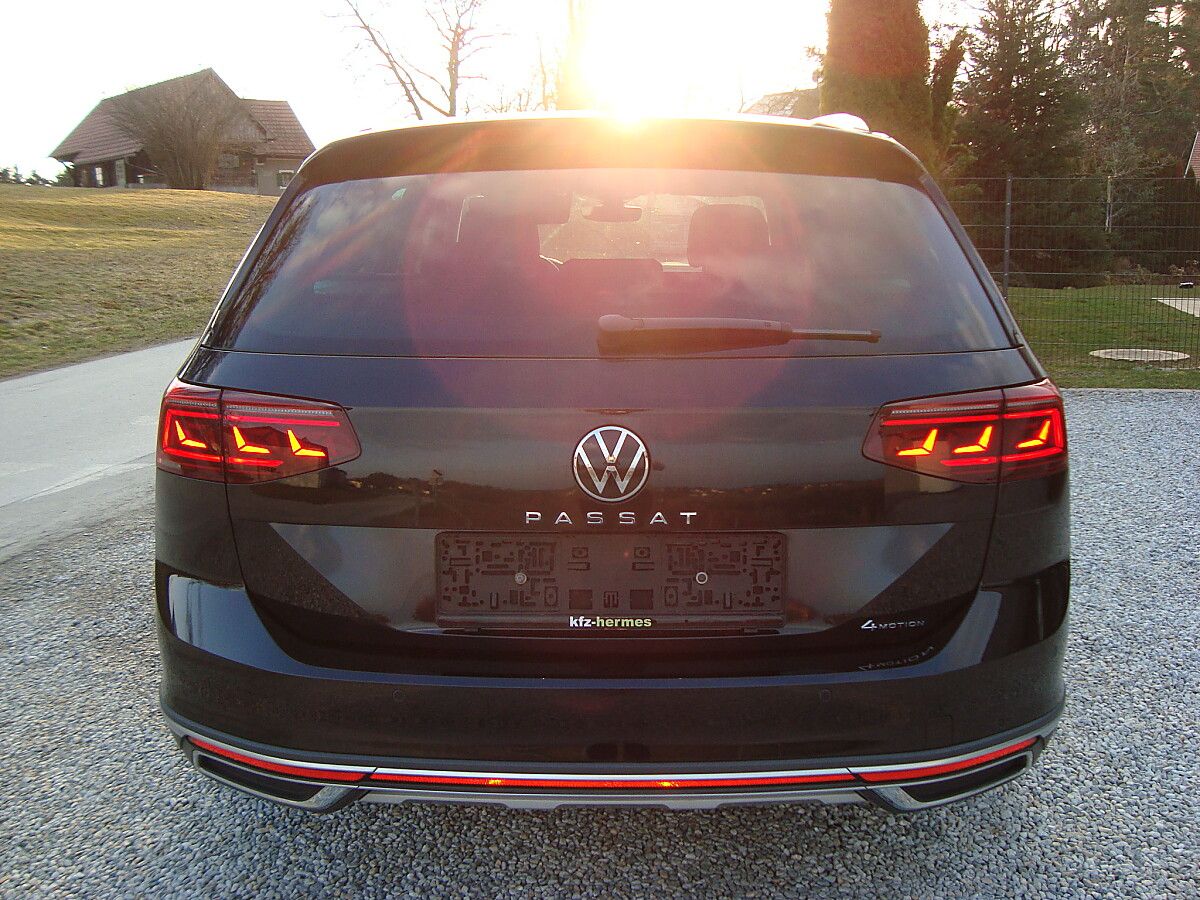 Volkswagen Passat Alltrack 4-Motion DSG 200PS Mod 23 IQ-...