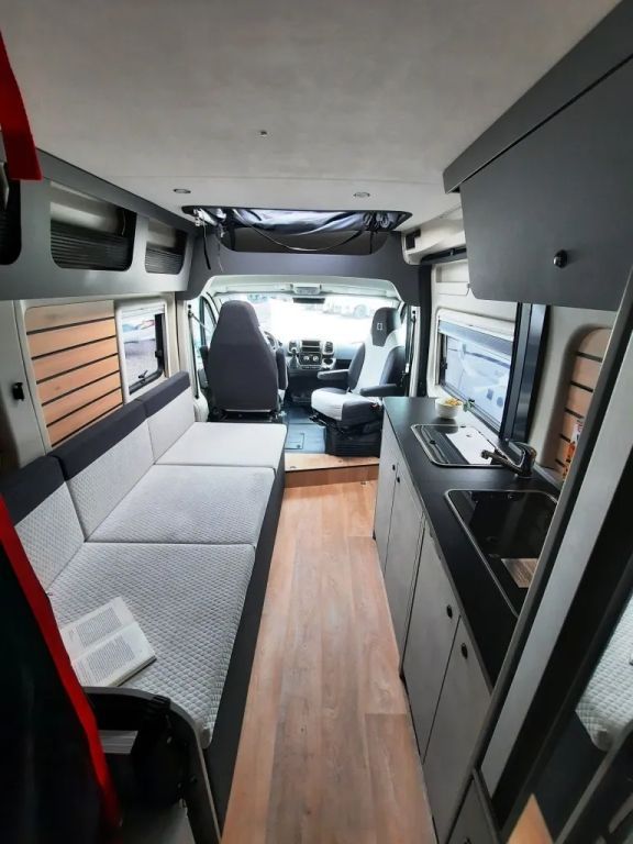 Fahrzeug Übersicht 5 Fahrzeugabbildung Crosscamp ADVTR 5.41 Verfüg./Sparen Sie 11.551,- €