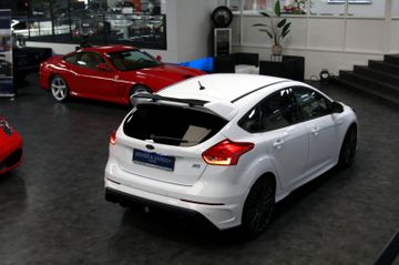 Ford Focus - 4