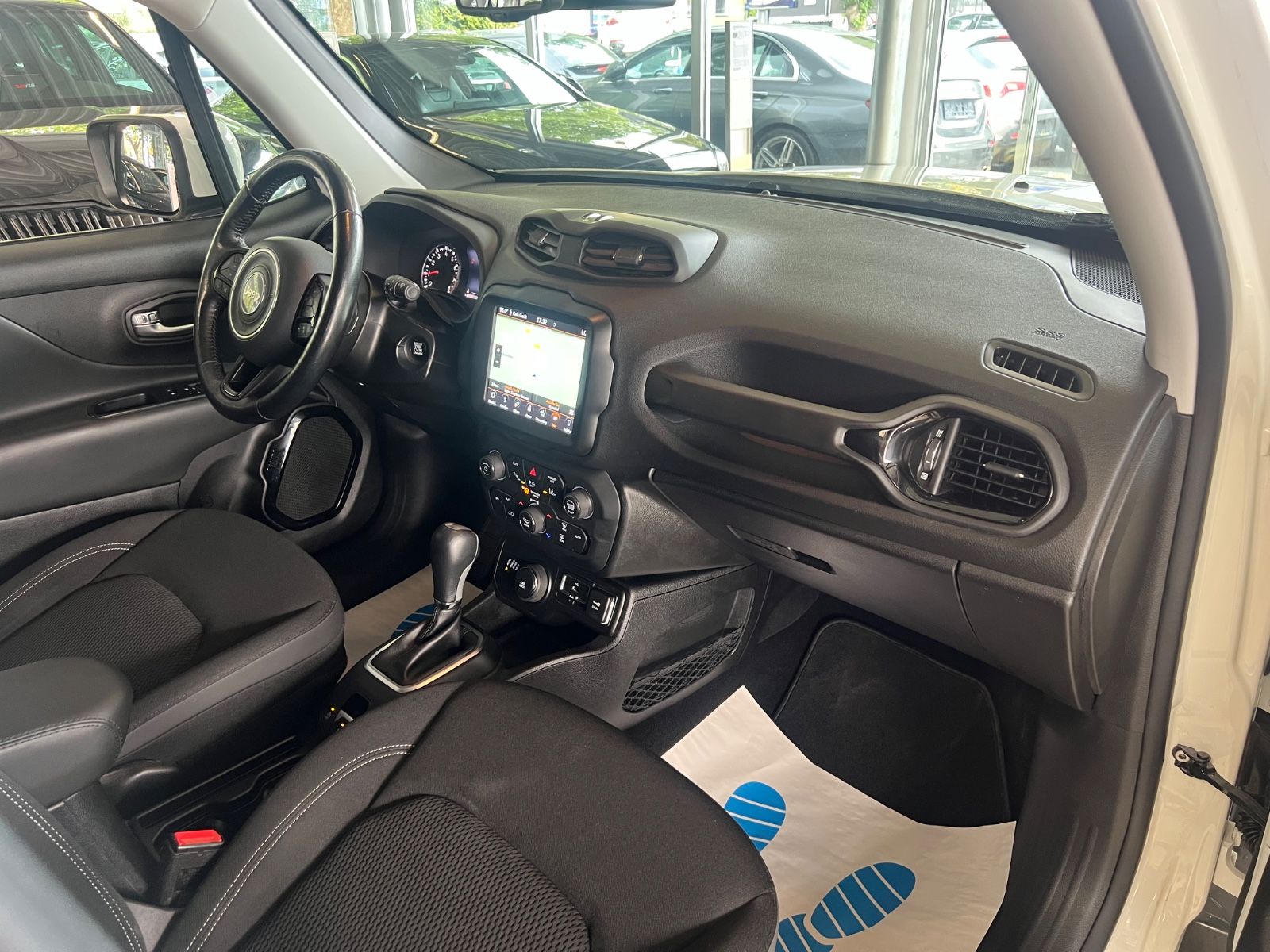 Fahrzeugabbildung Jeep Renegade Limited 4WD * AUTOMATIK *KAMERA*