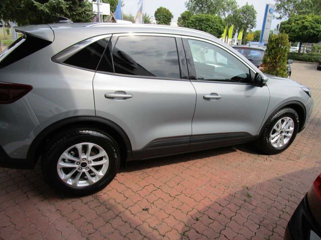 Kuga 1.5 EB TITANIUM/TWA/360°/LED/Park Assist