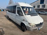 Mercedes-Benz Sprinter Schulbus 412 - kein 413-416-515-519 - Mercedes-Benz 412