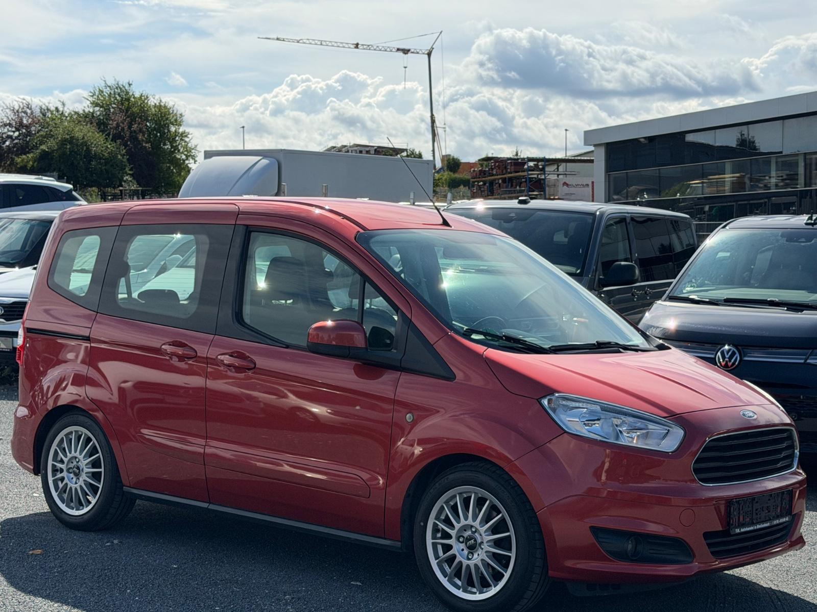 Ford Tourneo Courier Trend/AHK/KLIMA