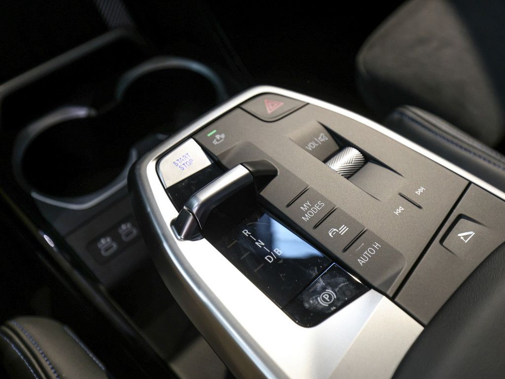 BMW iX1 - Bild 24