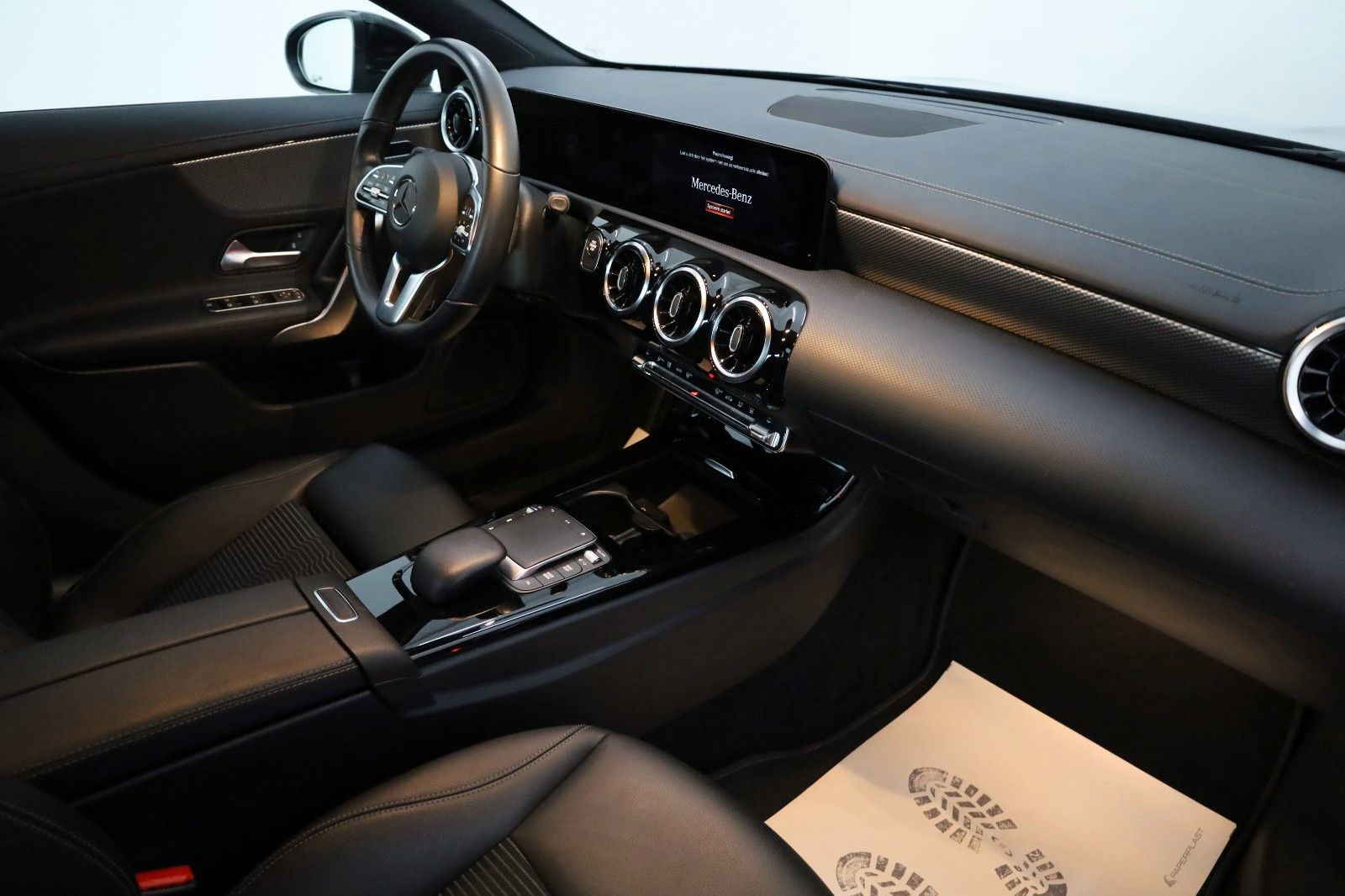 Fahrzeugabbildung Mercedes-Benz CLA 250e Coupe Progressive,T.Leder,Navi,Kamera