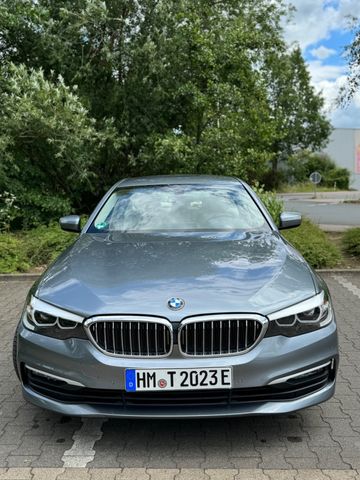 BMW 530e iPerformance -Top Zustand TÜV Neu 