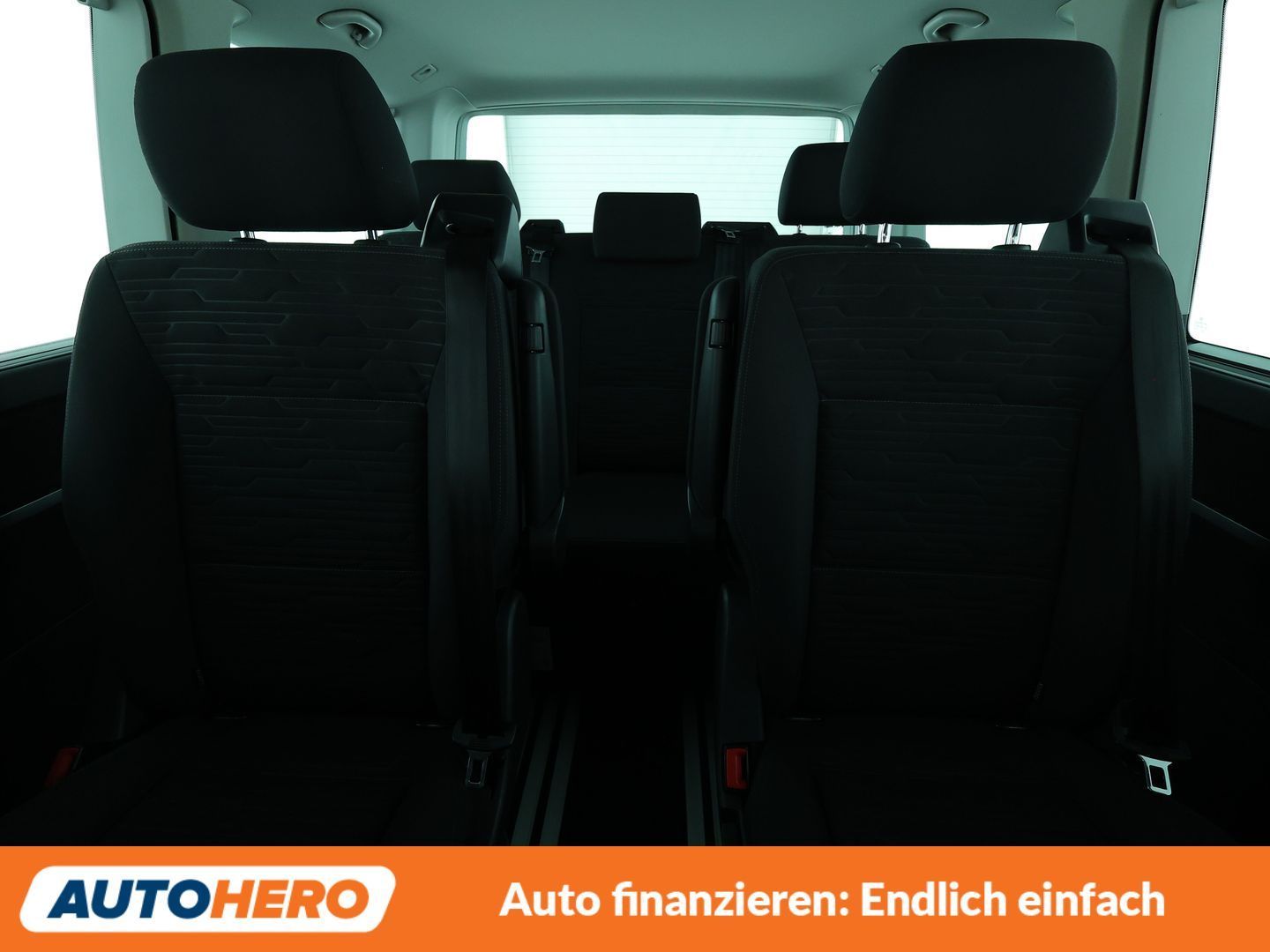 Volkswagen T6 Multivan 2.0 TDI Comfortline FWD Aut. NAVI foto 16