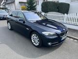 BMW 530d Integral-aktivlenkung Touring - - BMW 530 aus 2010: 530d