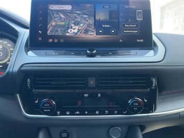 Nissan Qashqai 1.5 e-POWER TEKNA 205 PS NAVILED