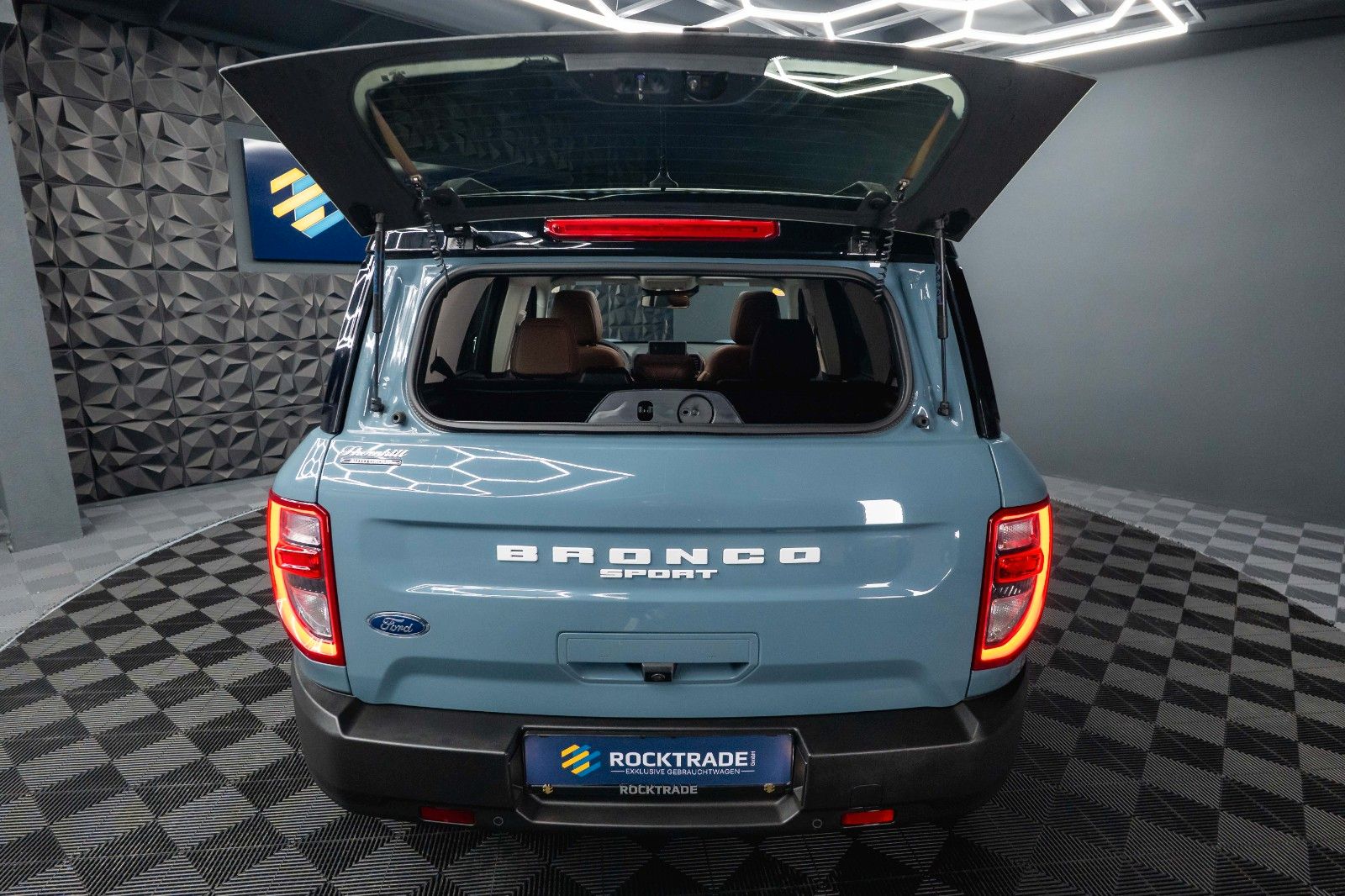 Fahrzeugabbildung Ford Bronco Sport 4x4 Outer Banks *LED*CarPlay*Pano*