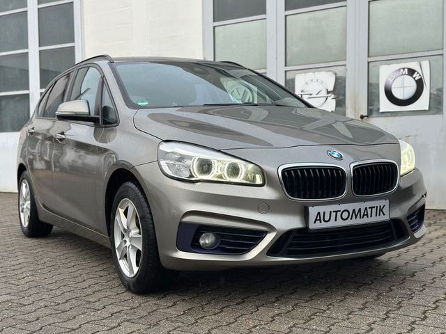 BMW 218d Active Tourer Sport Line / LED / NAVI / SHZ