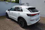 Volkswagen T-Roc 1.5 eTSI 110 kW R-Line HUD AHK 360° IQ - VW T-Roc von 2026