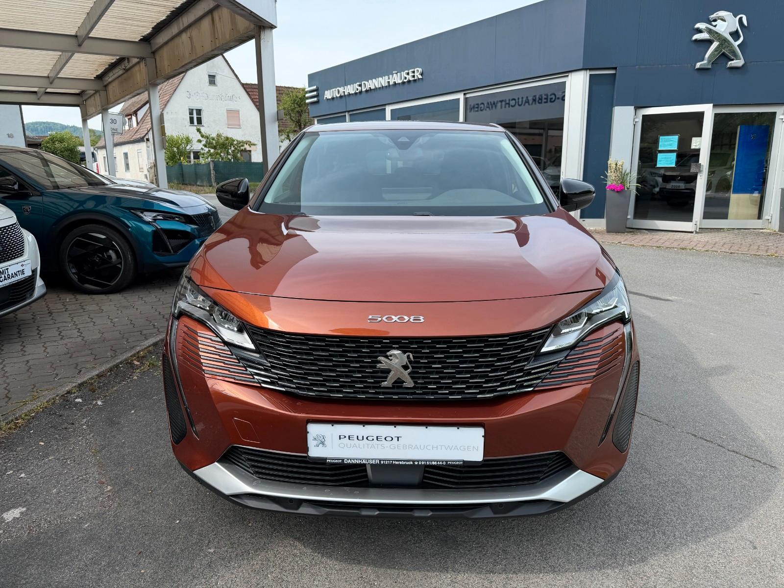 Peugeot 5008 PureTech 130 Allure 7S. 1.Hd. Navi, AHK,