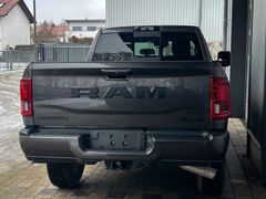 DODGE RAM 2500 Laramie Night Crew Cab 6.7HO 8 Gang