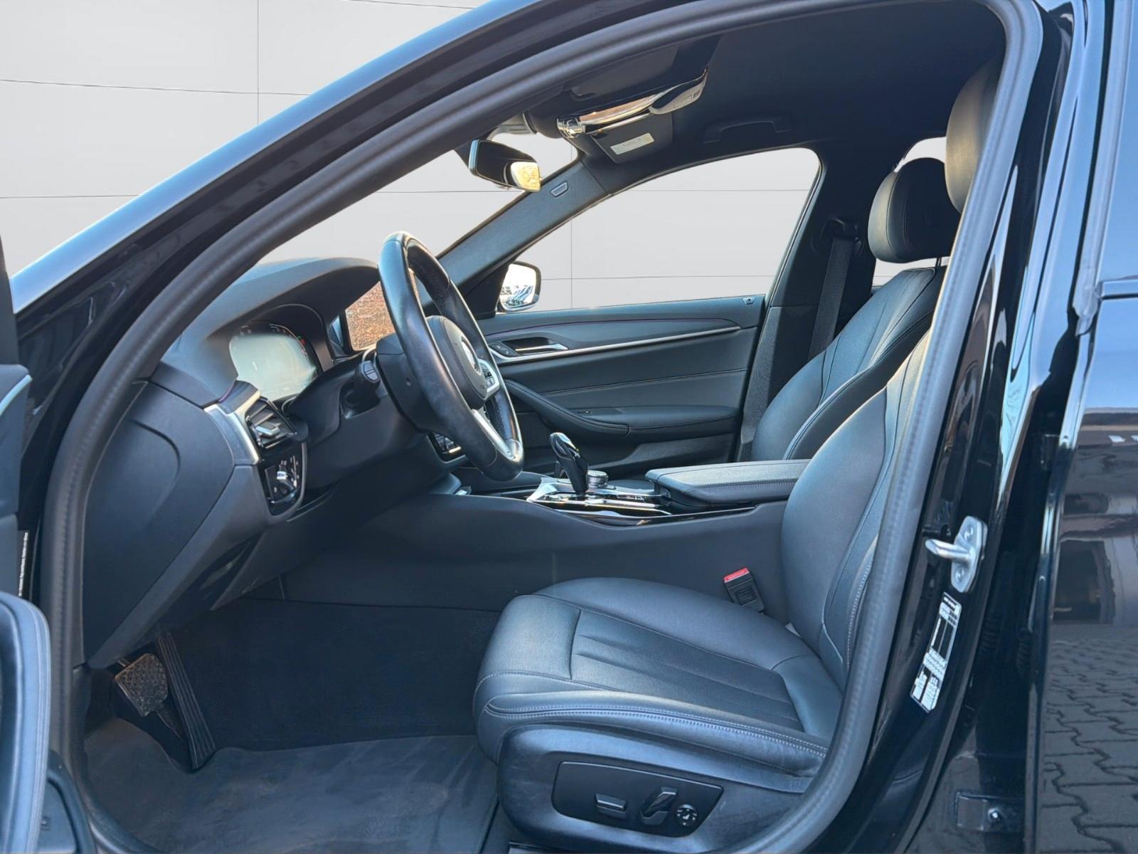 BMW 520D Standheiz. Ambiente Carplay Tempom. RFK SHZ