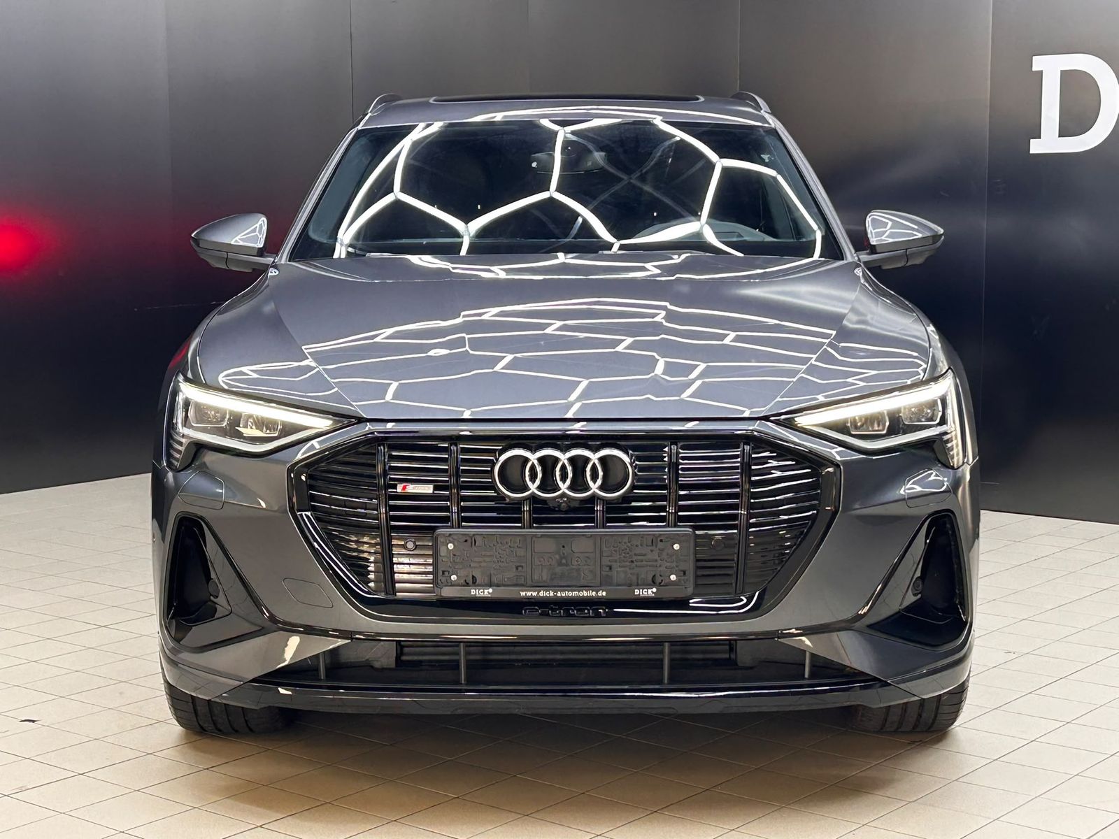 Audi e-tron Quatt S line SPORTBACK+PANO+HEAD+360+ imagem 3