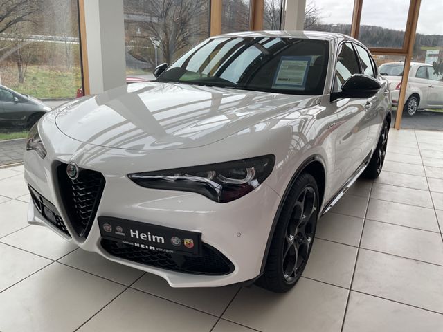 Alfa Romeo Stelvio MY23 Veloce Q4 2,0 Turbo 21" Felgen