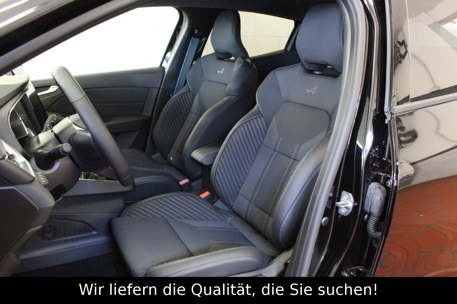 Fahrzeugabbildung Renault Clio TCe 90 Esprit Alpine*Winterpaket*