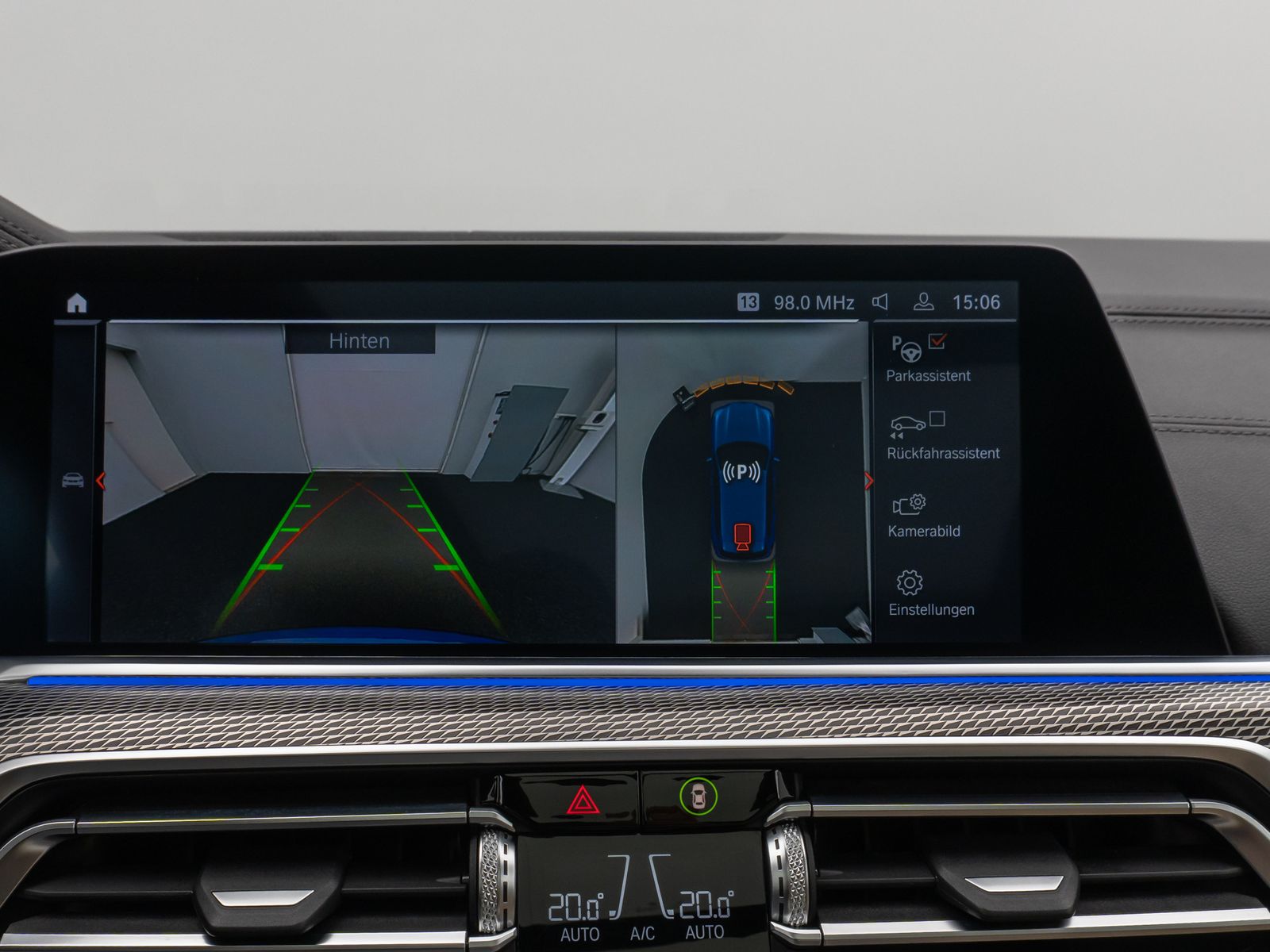 Fahrzeugabbildung BMW X5 M50d Panoram Laser 360°HUD DAB H/K AHK DisplK
