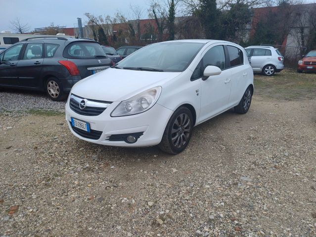 Opel Corsa 1.2 80CV 5 porte GPL-TECH Edition